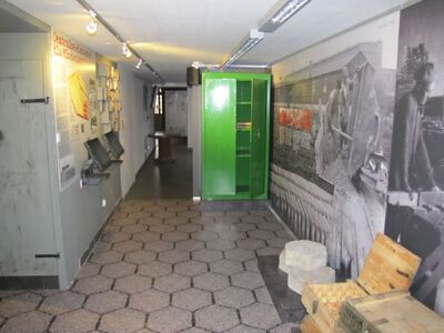 Zdjęcia wystawy stałej „Obóz dwóch totalitaryzmów. Jaworzno 1943-1956 w Muzeum Miasta Jaworzna. Ze zbiorów Adriana Ramsa