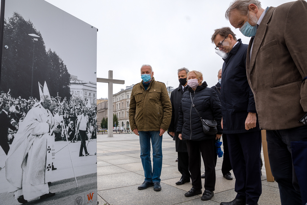 Uczestnicy Sierpnia ’80 na uroczystym zamknięciu wystawy „Tu rodziła się Solidarność” – Warszawa, 16 października 2020. Fot. Sławek Kasper (IPN)