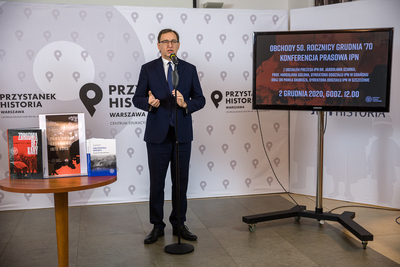 Prezes IPN dr Jarosław Szarek. 50. rocznica Grudnia ‘70. Konferencja prasowa poświęcona inicjatywom IPN – 2 grudnia 2020. Fot. Sławek Kasper (IPN)