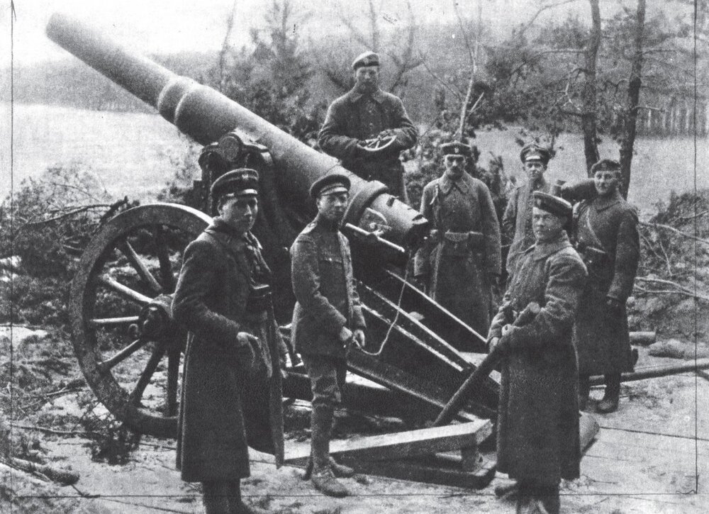 Działo „Barbara” z baterii artylerii ciężkiej na stanowisku pod wsią Zatom Stary k. Międzychodu, luty 1919 r. Fot. z albumu M. Olszewskiego, Powstanie Wielkopolskie 1918–1919, Koszalin 2008