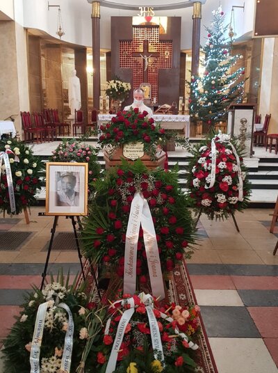 Pogrzeb Waldemara Chrostowskiego, kierowcy bł. ks. Jerzego Popiełuszki – Warszawa, 19 stycznia 2021. Fot. A. S. Lewandowski (IPN)