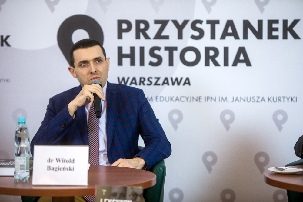 Witold Bagieński podczas dyskusji wokół książki „Leksykon bezpieki. Kadra kierownicza aparatu bezpieczeństwa 1944–1956. Tom I” – 19 stycznia 2021. Fot. Sławek Kasper (IPN)