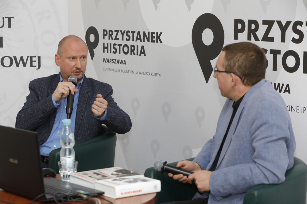 Spotkanie online „Początki systemu komunistycznego w Polsce” z cyklu „Historia zza kulis” – 26 stycznia 2021, Fot. Piotr Życieński (IPN)