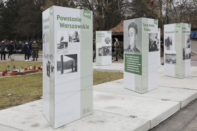 Wystawa IPN o rtm. Witoldzie Pileckim na „Łączce” – 1 marca 2021. Fot. Piotr Życieński (IPN)