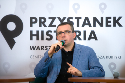 Rafał Dudkiewicz, prowadzący debatę wokół periodyku IPN „Polish-Jewish Studies”. Fot. Sławek Kasper (IPN)