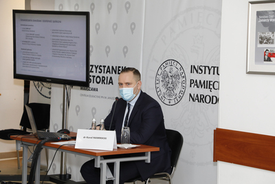 Dr Karol Nawrocki podczas publicznego przesłuchania kandydatów na stanowisko Prezesa IPN-KŚZpNP – 27 kwietnia 2021. Fot. Piotr Życieński (IPN)