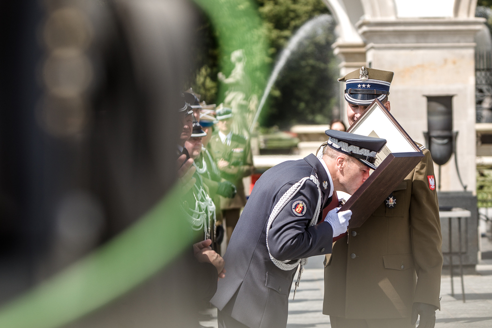 Uroczystość przekazania obowiązków przez gen. dyw. Roberta Głąba nowemu Dowódcy Garnizonu Warszawa – 30 czerwca 2021. Fot. Sławek Kasper (IPN)