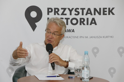 Prof. Rafał Habielski podczas dyskusji historyków w 80. rocznicę podpisania układu Sikorski-Majski – 30 lipca 2021. Fot. Piotr Życieński (IPN)