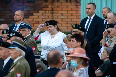 Uroczystości przy pomniku Powstania Warszawskiego na pl. Krasińskich – 31 lipca 2021. Fot. Sławek Kasper (IPN)