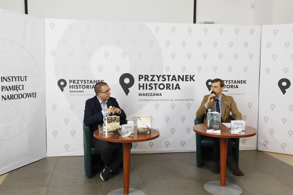 Rafał Dudkiewicz i Adam Stefan Lewandowski. „Kulisy historii”, odcinek 27: „Płk Wacław Lipiński – »Dziennik obrony Warszawy«” – 14 sierpnia 2021