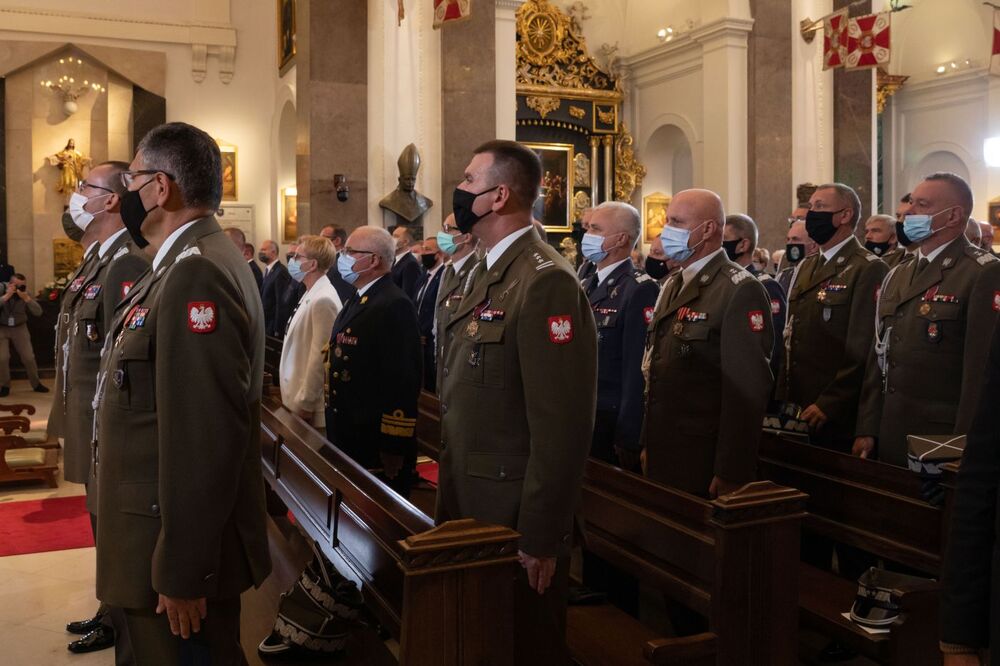 Msza św. w intencji Ojczyzny i polskich żołnierzy w Katedrze Polowej Wojska Polskiego – Warszawa, 15 sierpnia 2021. Fot. Mikołaj Bujak (IPN)