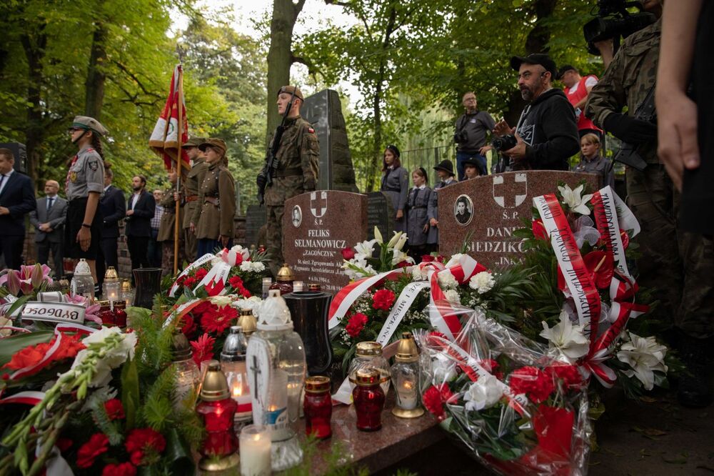 Uroczystości w 75. rocznicę śmierci Danuty Siedzikówny „Inki” oraz Feliksa Selmanowicza „Zagończyka” – Gdańsk, 28 sierpnia 2021. Fot. Mikołaj Bujak (IPN)