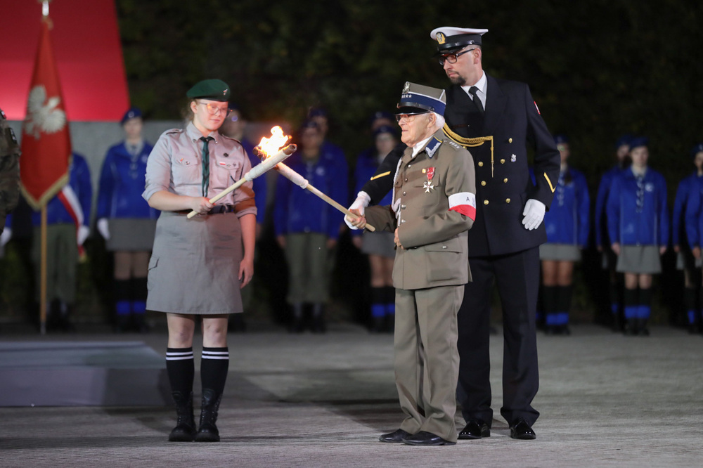 Uroczystości rocznicowe pod pomnikiem Obrońców Wybrzeża na Westerplatte – Gdańsk, 1 września 2021. Fot. Mikołaj Bujak (IPN)