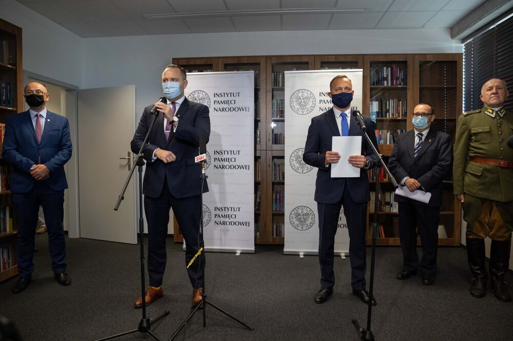 Konferencja prasowa w Oddziale IPN we Wrocławiu – 8 września 2021. Fot. Mikołaj Bujak (IPN)