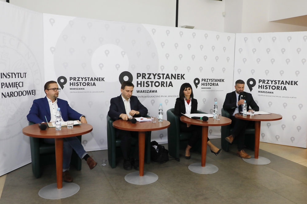 Dyskusja „Komitet Obrony Robotników i narodziny jawnej opozycji – nowa rzeczywistość w PRL?” z cyklu „Między mitem a rzeczywistością – najważniejsze wydarzenia XX wieku” – 8 września 2021. Fot. Piotr Życieński (IPN)