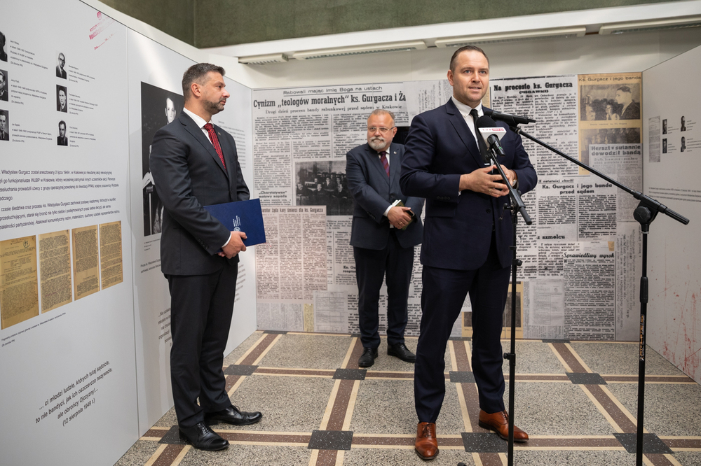 Otwarcie wystawy „Ks. Władysław Gurgacz. Kapelan Polski Podziemnej” – Kraków, 14 września 2021. Fot. Mikołaj Bujak (IPN)