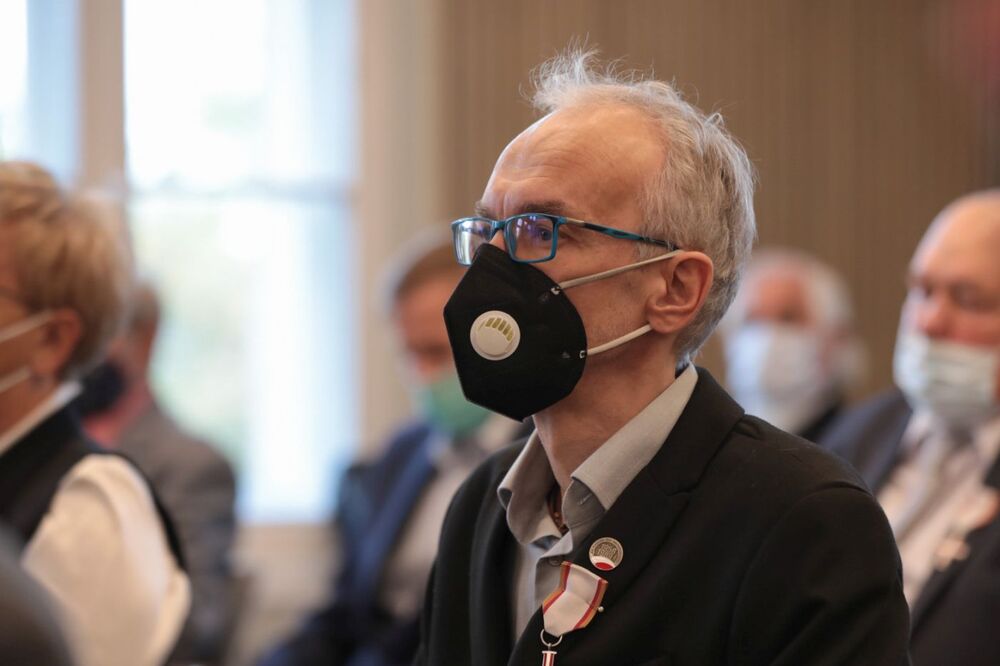 Uroczystość wręczenia Krzyży Wolności i Solidarności działaczom opozycji antykomunistycznej – Poznań, 21 września 2021. Fot. Mikołaj Bujak (IPN)