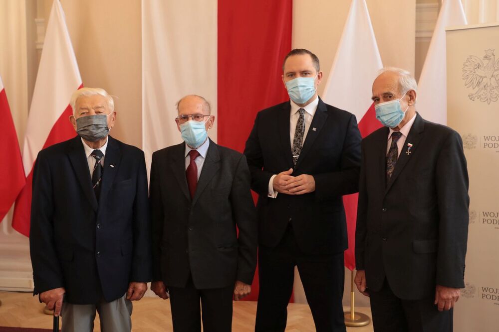 Spotkanie prezesa IPN dr. Karola Nawrockiego z młodzieżą, przedstawicielami środowisk kombatanckich i samorządowych – Rzeszów, 23 września 2021. Fot. Mikołaj Bujak (IPN)