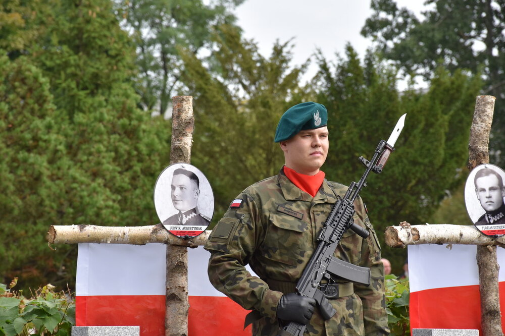 Uroczystości pogrzebowe Żołnierzy Niezłomnych – Bydgoszcz, 26 września 2021. Fot. IPN