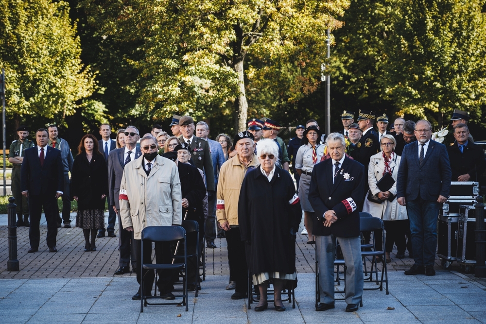 Uroczystość pod pomnikiem gen. Stefana Roweckiego „Grota” – Warszawa, 27 września 2021. Fot. Mateusz Niegowski (IPN)