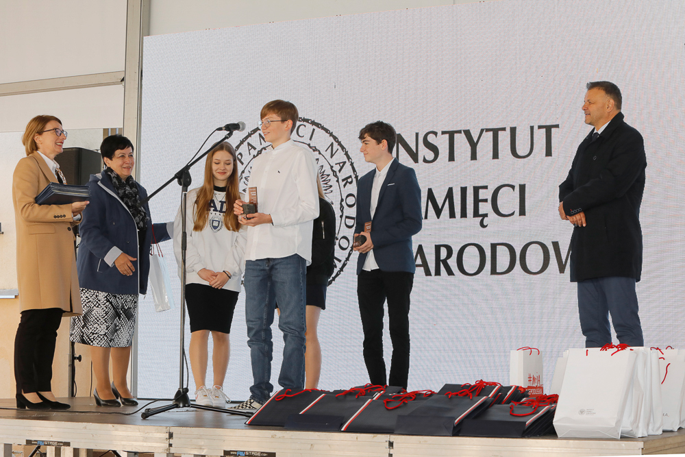 Gala projektu edukacyjnego „Kamienie Pamięci. Bohaterowie opozycji demokratycznej 1981–1983” – Warszawa, 28 września 2021. Fot. Piotr Życieński (IPN)