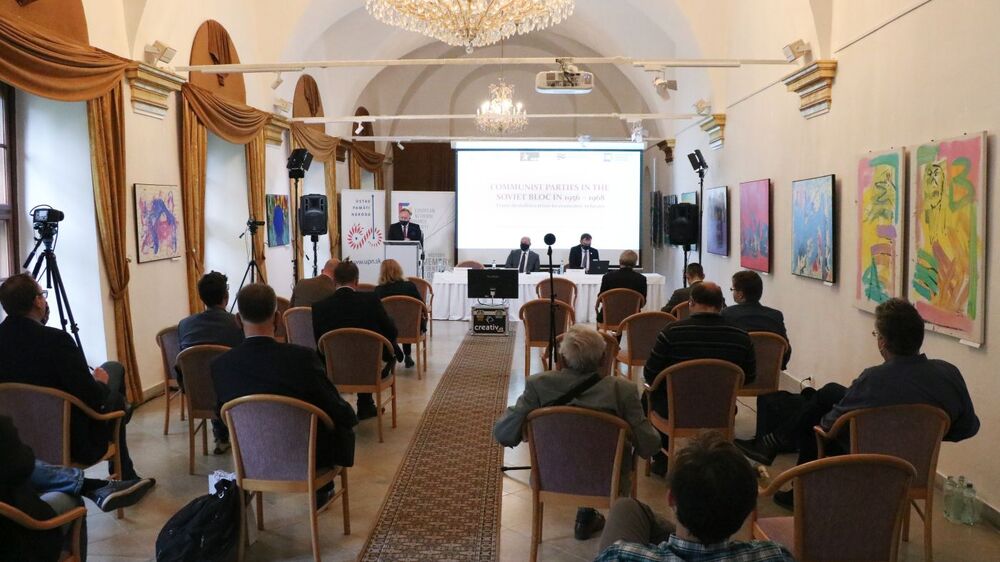 Konferencja „Partie komunistyczne w bloku sowieckim w latach 1956–1968. Od destalinizacji do zmian gospodarczych” – Bratysława, 29 września 2021. Fot. Ústav pamäti národa