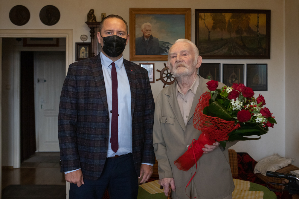 Tadeusz Szczudłowski i prezes IPN dr Karol Nawrocki – Gdańsk, 7 października 2021. Fot. Mikołaj Bujak (IPN)