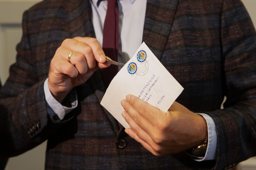 IPN otrzymał nieznaną wcześniej korespondencję z 1982 roku adresowaną do Anny Walentynowicz – Gdańsk, 7 października 2021. Fot. Mikołaj Bujak (IPN)