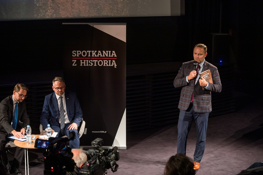 Promocja publikacji dr. M.J. Mazurkiewicza „Ludobójstwo Niemiec na narodzie polskim (1939–1945). Studium historycznoprawne” – Gdańsk, 7 października 2021. Fot. Karolina Dembek (Muzeum II Wojny Światowej)