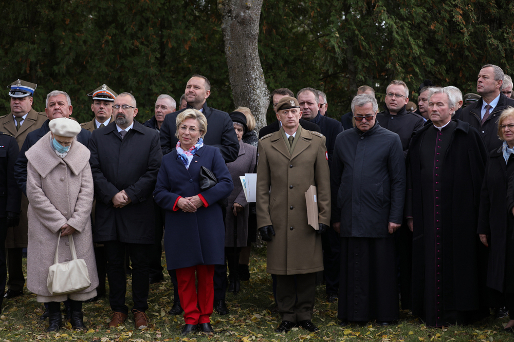 Uroczystości upamiętniające żołnierzy Narodowego Zjednoczenia Wojskowego z ostatniego patrolu „Roja” – Pawłowo Kościelne, 16 października 2021. Fot. Mikołaj Bujak (IPN)