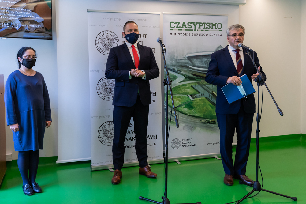 IPN odtwarza zniszczone przez SB materiały archiwalne – briefing z udziałem prezesa IPN dr. Karola Nawrockiego – Katowice, 20 października 2021. Fot. Mikołaj Bujak (IPN)