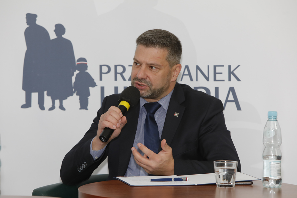 Dr hab. Filip Musiał. Dyskusja o Październiku '56 – Warszawa, 20 października 2021. Fot. Piotr Życieński (IPN)dD