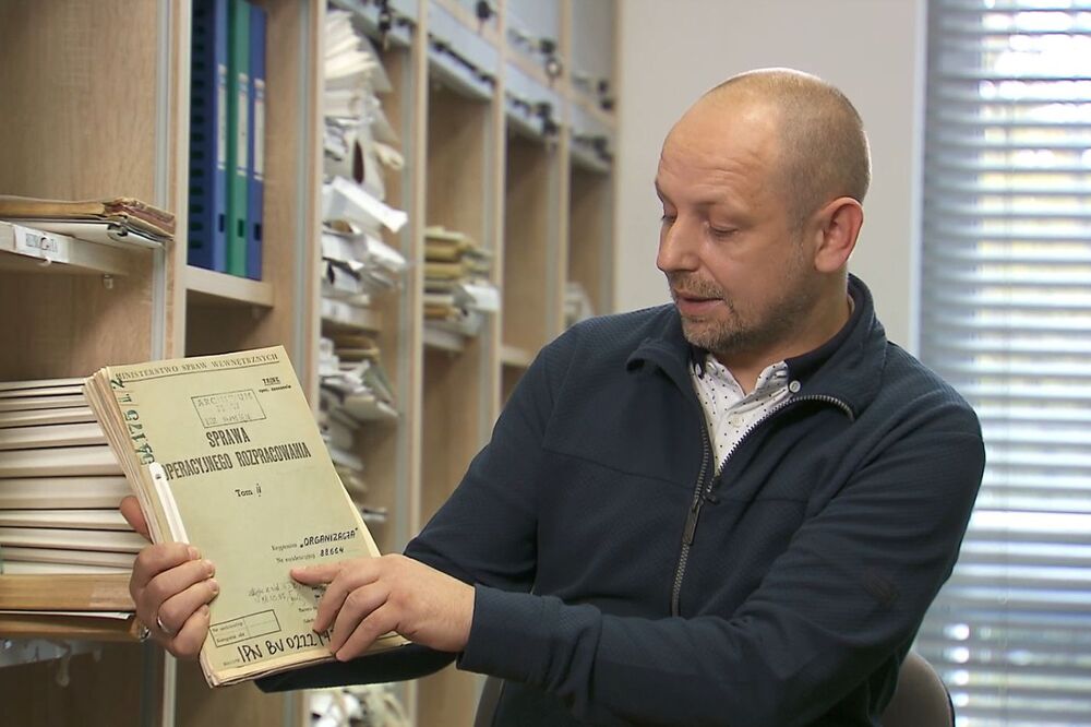 Kadr z programu „Przystanek Historia” w TVP Historia, odc. 42