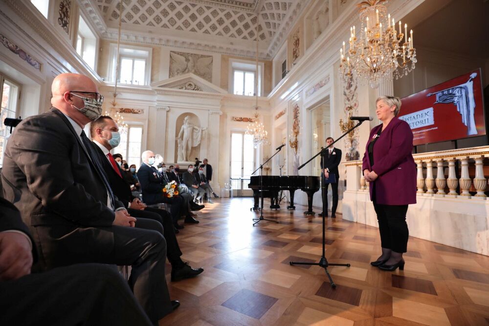Przemówienie Heleny Sołtys podczas uroczystości wręczenia nagród „Świadek Historii” osobom i organizacjom spoza Polski – Warszawa, 27 października 2021. Fot. Mikołaj Bujak (IPN)