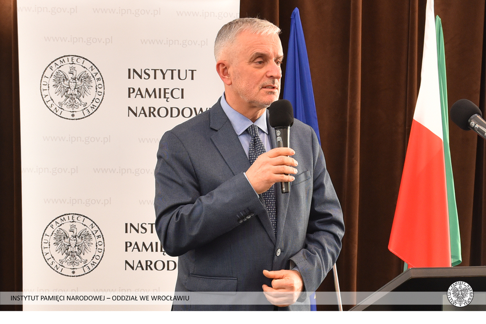 Prezydent Wałbrzycha Roman Szełemej. Fot. Adam Pacześniak (IPN)