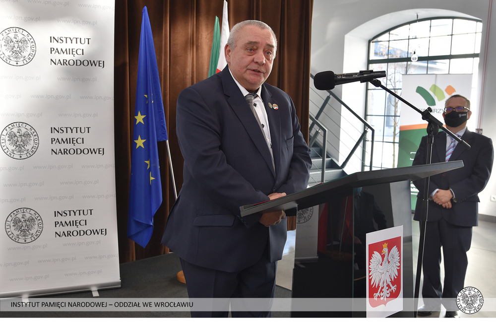 Marek Krówka, przewodniczący Związku Solidarności Polskich Kombatantów Wałbrzych. Fot. Adam Pacześniak (IPN)