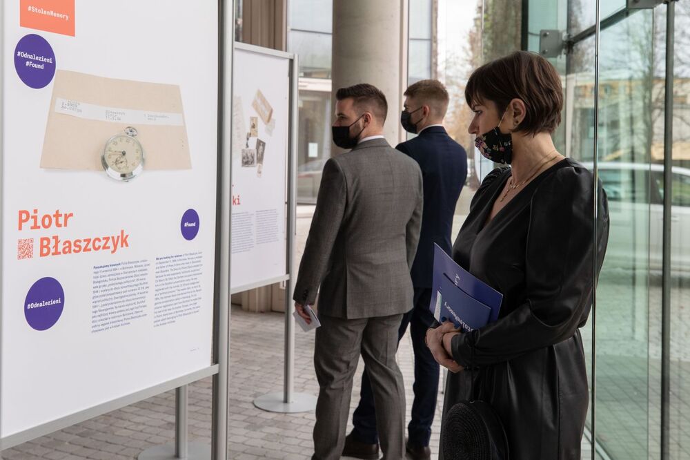 Otwarcie wystawy „#StolenMemory – Skradziona Pamięć” – Białystok, 4 listopada 2021. Fot. Mikołaj Bujak (IPN)