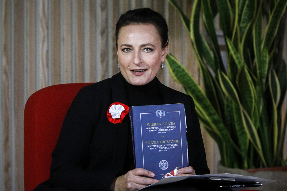 Miłka Skalska, prowadząca debatę „Wierna służba”. Kobiety dla Niepodległości 1910–1918 – 5 listopada 2021. Fot. Sławek Kasper (IPN)