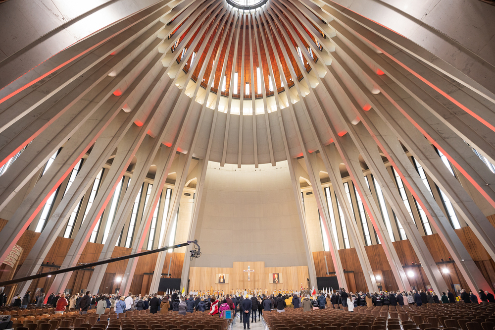 Msza święta za Ojczyznę w Świątyni Opatrzności Bożej w Warszawie – 11 listopada 2021. Fot. Mikołaj Bujak (IPN)