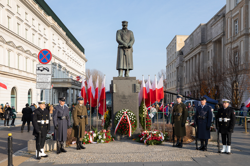 Obchody Narodowego Święta Niepodległości na placu Marszałka Piłsudskiego w Warszawie – 11 listopada 2021. Fot. Mikołaj Bujak (IPN)