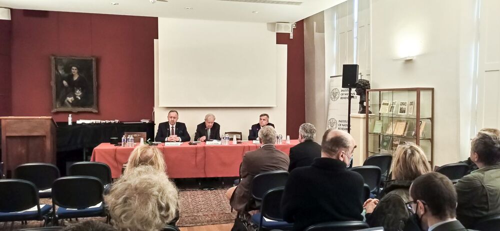 Międzynarodowa konferencja naukowa „La contribution des Polonais dans la lutte contre les deux totalitarismes en Pologne et en Occident (1939–1945)” – „Wkład Polaków w walkę z dwoma totalitaryzmami w Polsce i na Zachodzie (1939–1945)” – Paryż, 16–17 listopada 2021. Fot. Karolina Dybkowska (IPN)