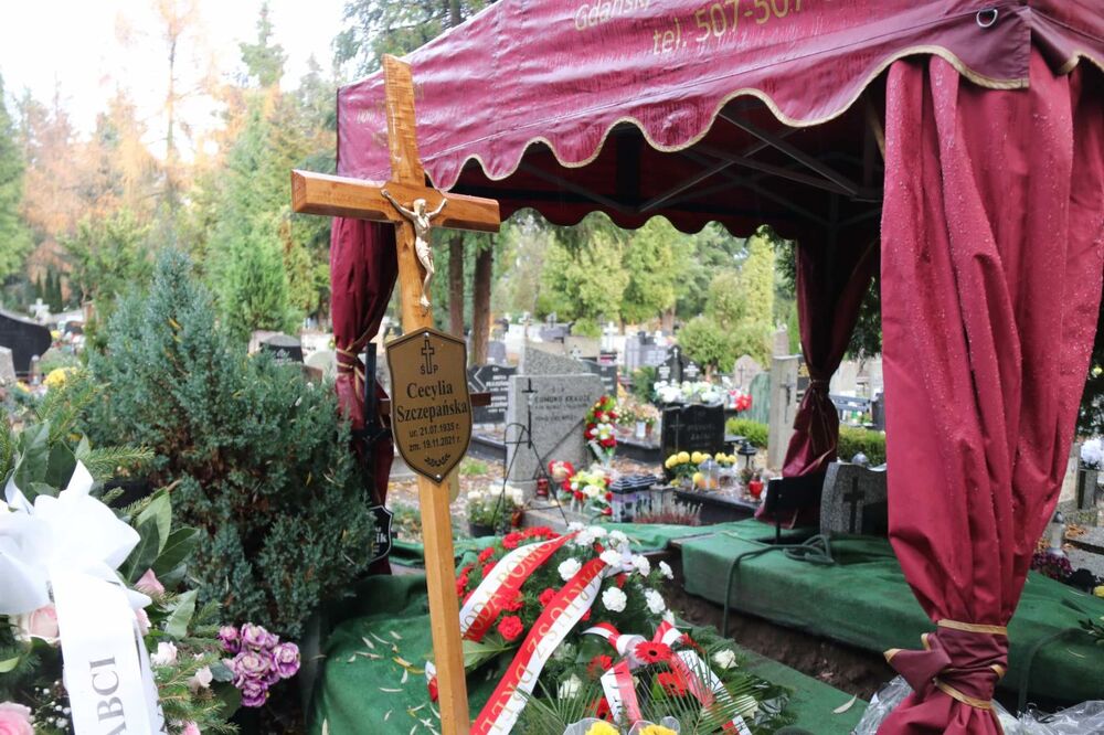 Pożegnanie Cecylii Szczepańskiej – 29 listopada 2021. Fot. IPN Gdańsk