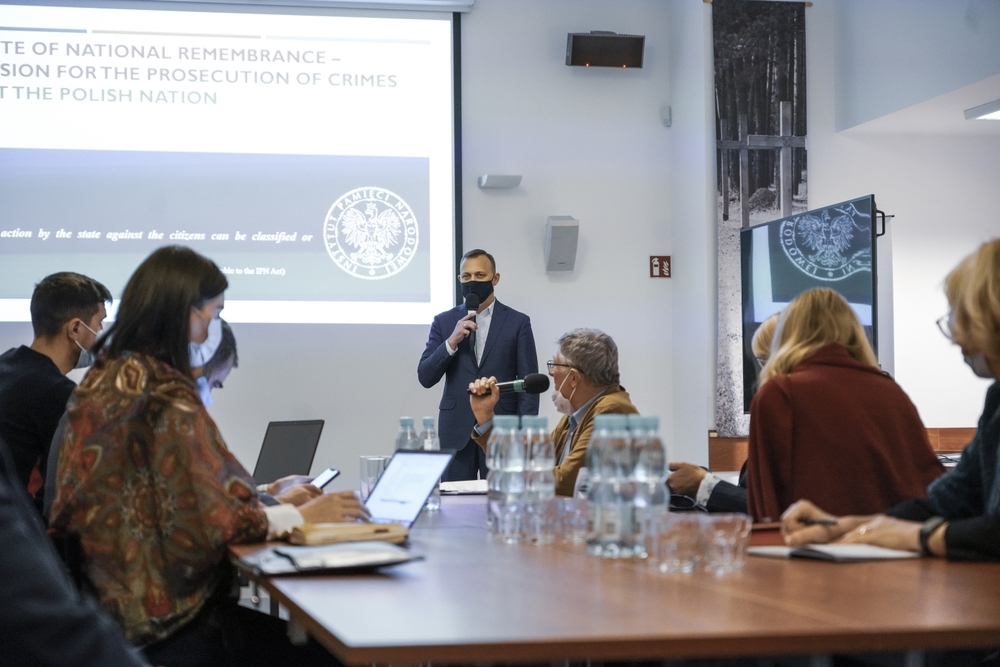 Wizyta mołdawskich dziennikarzy w Instytucie Pamięci Narodowej – Warszawa, 29 listopada 2021. Fot. Mateusz Niegowski (IPN)