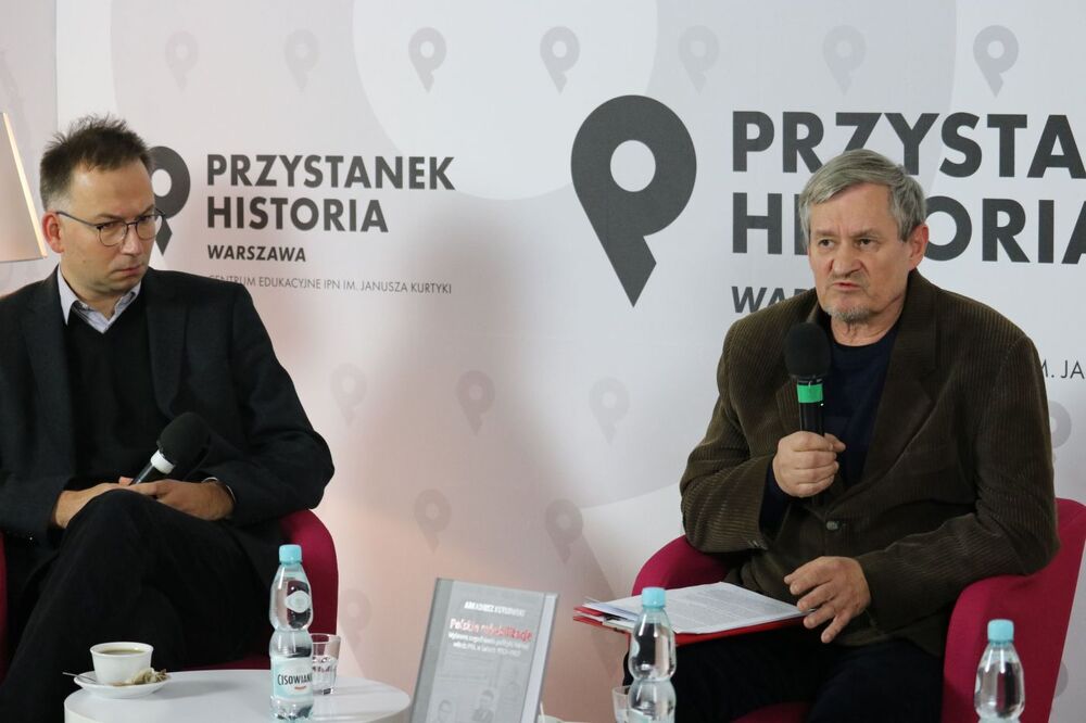 Dyskusja o książce „Polskie rehabilitacje. Wybrane zagadnienia polityki karnej władz PRL w latach 1953–1957” – Warszawa, 1 grudnia 2021. Fot. Aleksandra Wierzchowska (IPN)