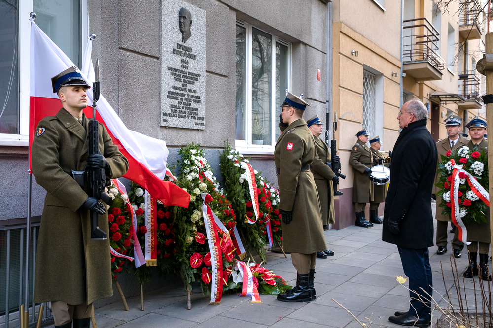 Dr hab. Krzysztof Szwagrzyk, zastępca prezesa IPN, podczas uroczystości w 80. rocznicę śmierci marszałka Edwarda Śmigłego-Rydza – Warszawa, 2 grudnia 2021. Fot. Sławek Kasper (IPN)