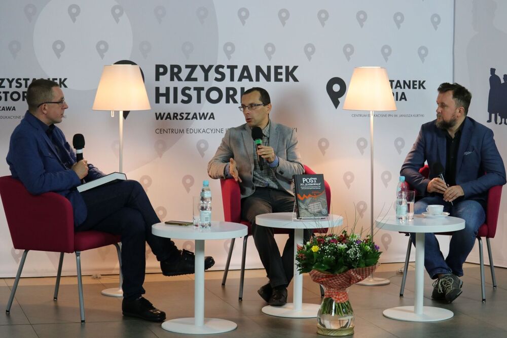 Dyskusja o książce „Post po »karnawale«. Amerykańskie placówki dyplomatyczne w PRL wobec pierwszych tygodni stanu wojennego” – Warszawa, 13 grudnia 2021. Fot. Aleksandra Wierzchowska (IPN)