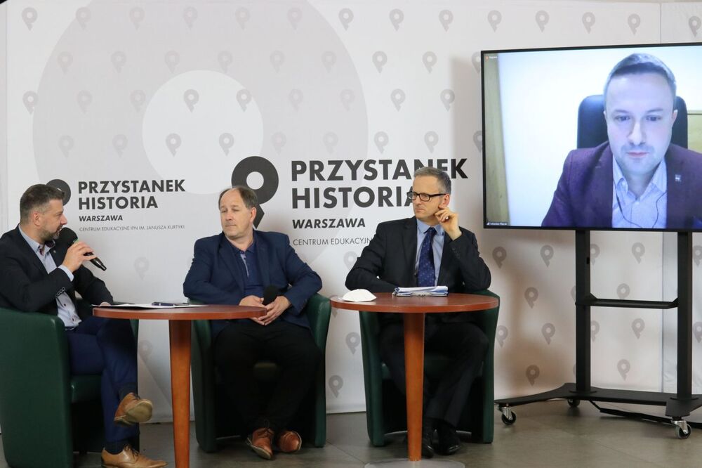 Dyskusja „Stan wojenny – między rzeczywistością a propagandą” – 15 grudnia 2021. Fot. Aleksandra Wierzchowska (IPN)