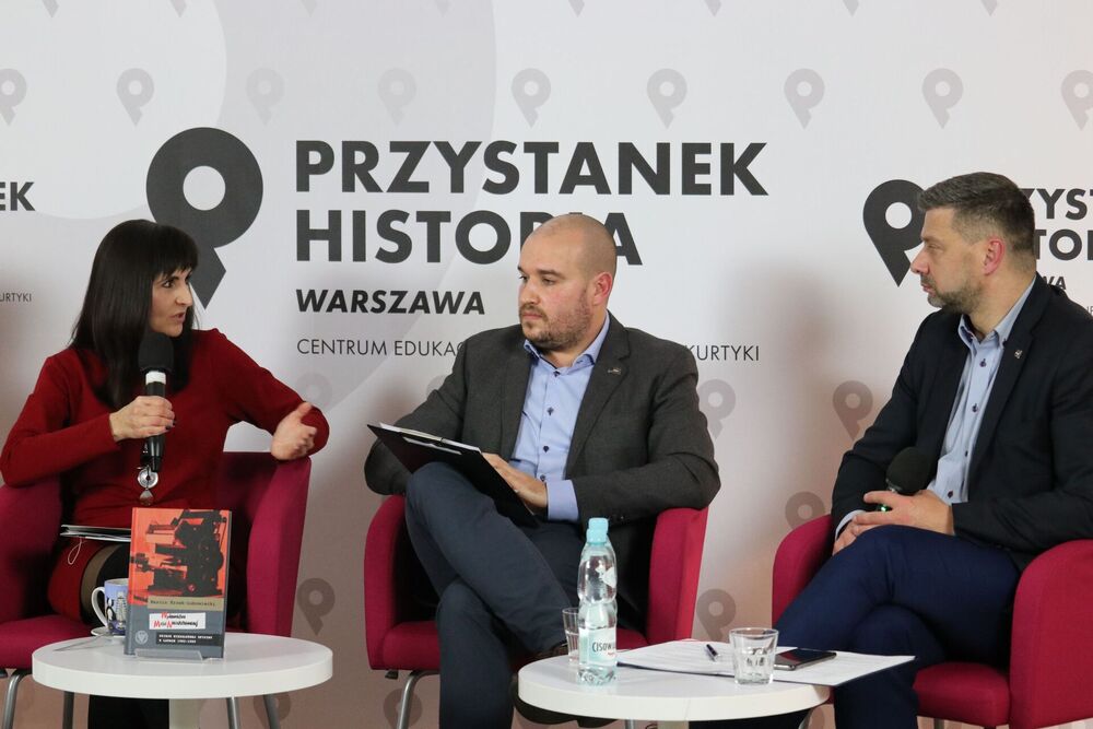 Dyskusja o książce „Wydawnictwo Myśli Nieinternowanej. Dzieje Niezależnej Oficyny w latach 1982–1989” – Warszawa, 17 grudnia 2021. Fot. Aleksandra Wierzchowska (IPN)