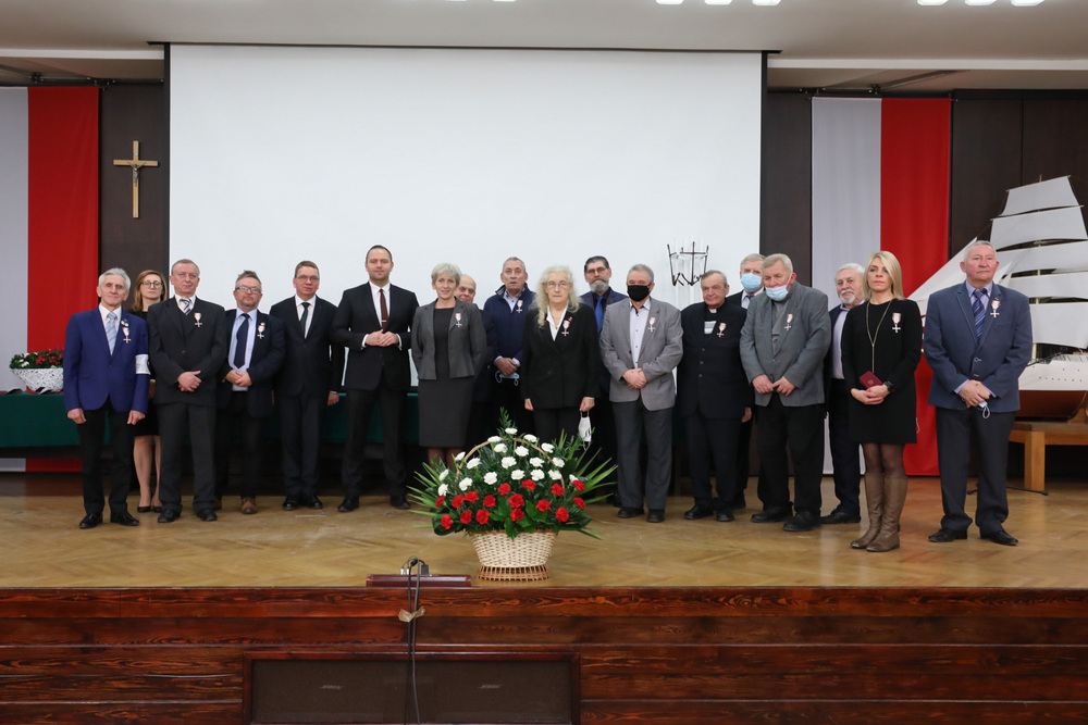 Uroczystość wręczenia Krzyży Wolności i Solidarności – Gdańsk, 17 grudnia 2021. Fot. Mikołaj Bujak (IPN)