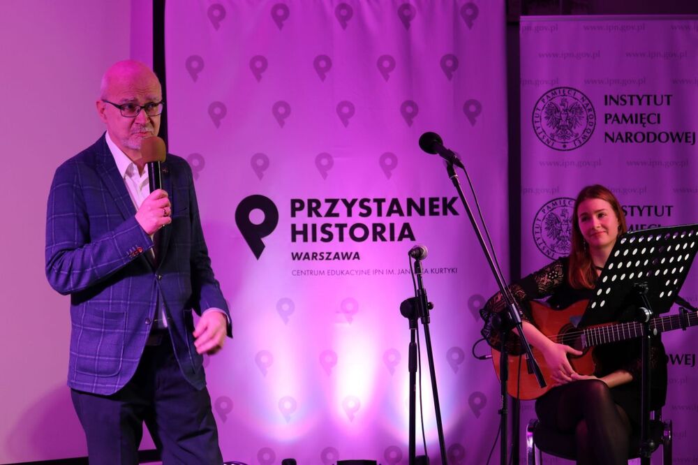 Koncert „Narodziny. W 70. rocznicę urodzin Przemysława Gintrowskiego” – Warszawa, 17 grudnia 2021. Fot. Aleksandra Wierzchowska (IPN)